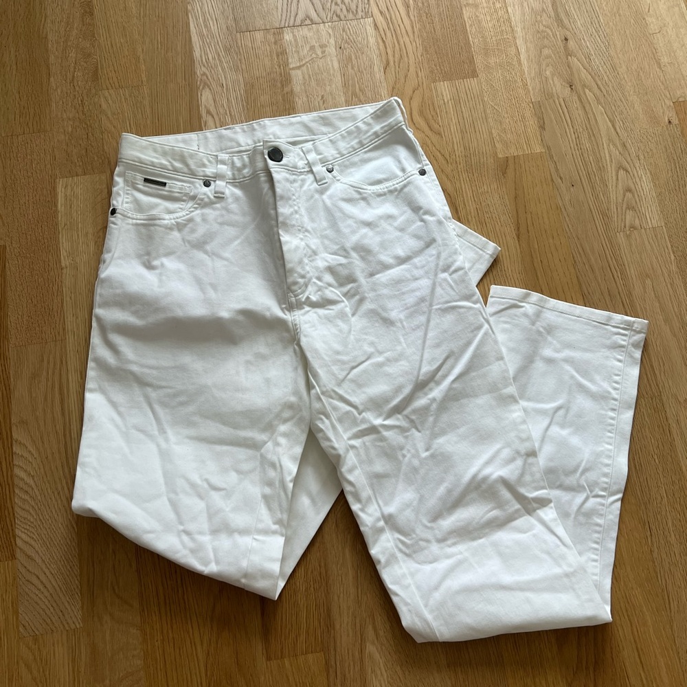 Hart Schaffner Marx White Jeans - Size 30x32 *Great Condition*